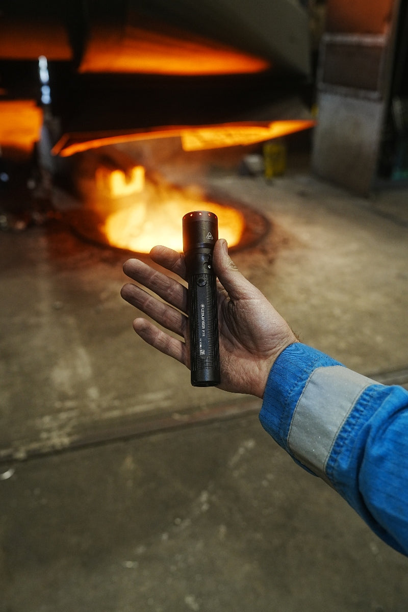 P7R Torch | 2000 Lumens | 320m Range | USB-C Rechargeable